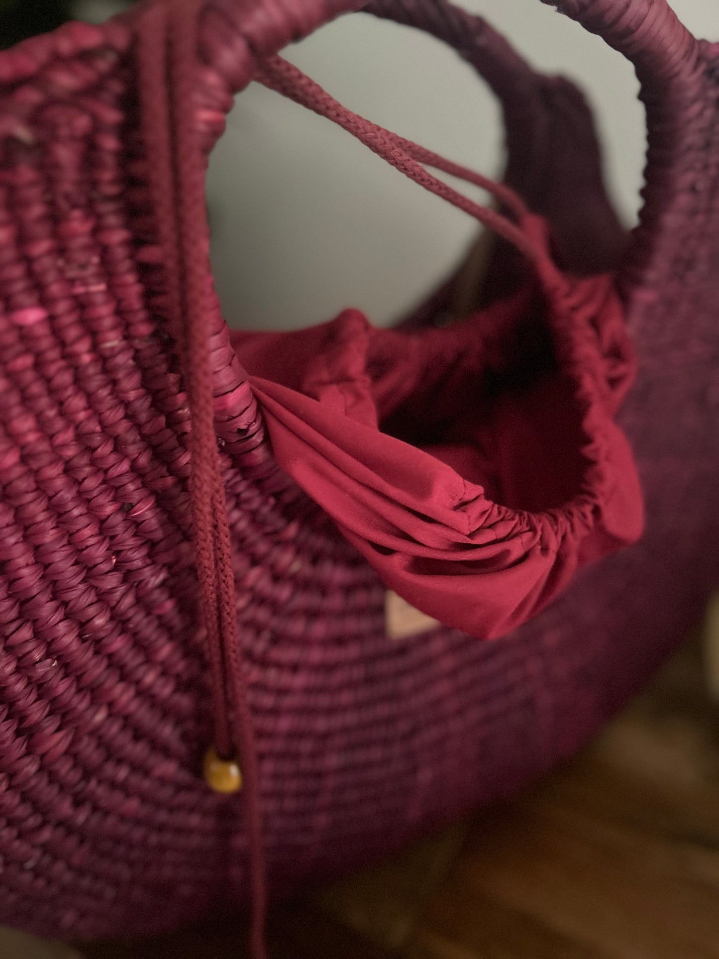 Aura - Burgundy