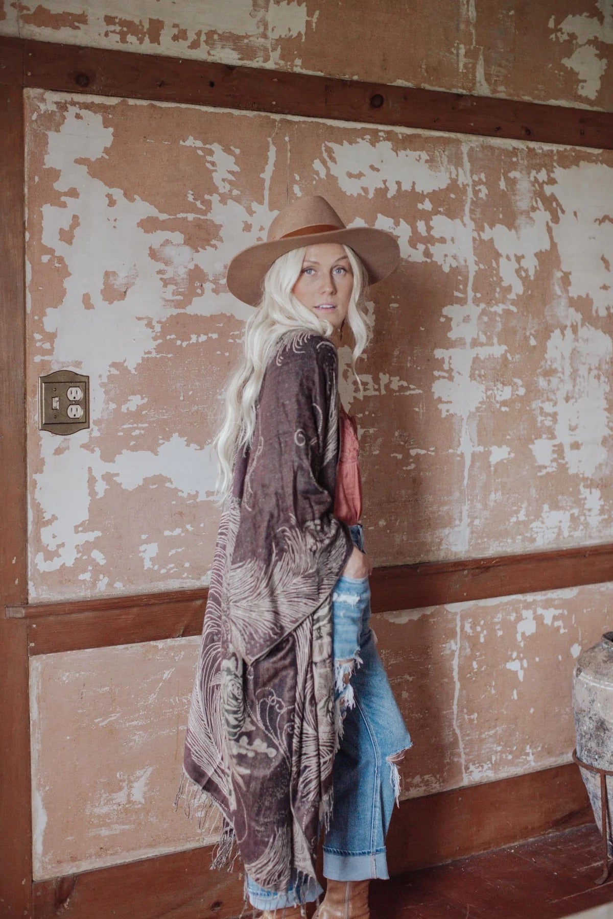 FEATHERS & FRINGE KIMONO- COFFEE