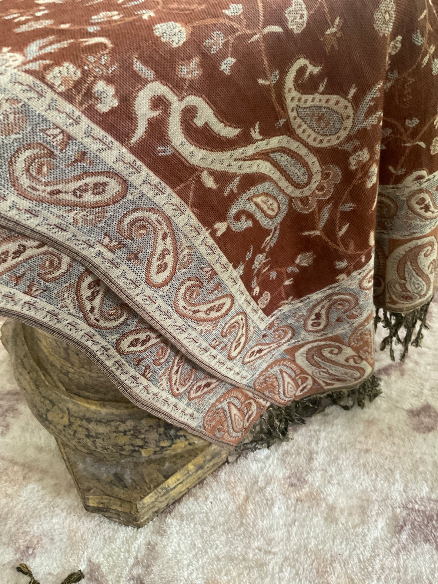 PAISLEY SCARF/SHAWL