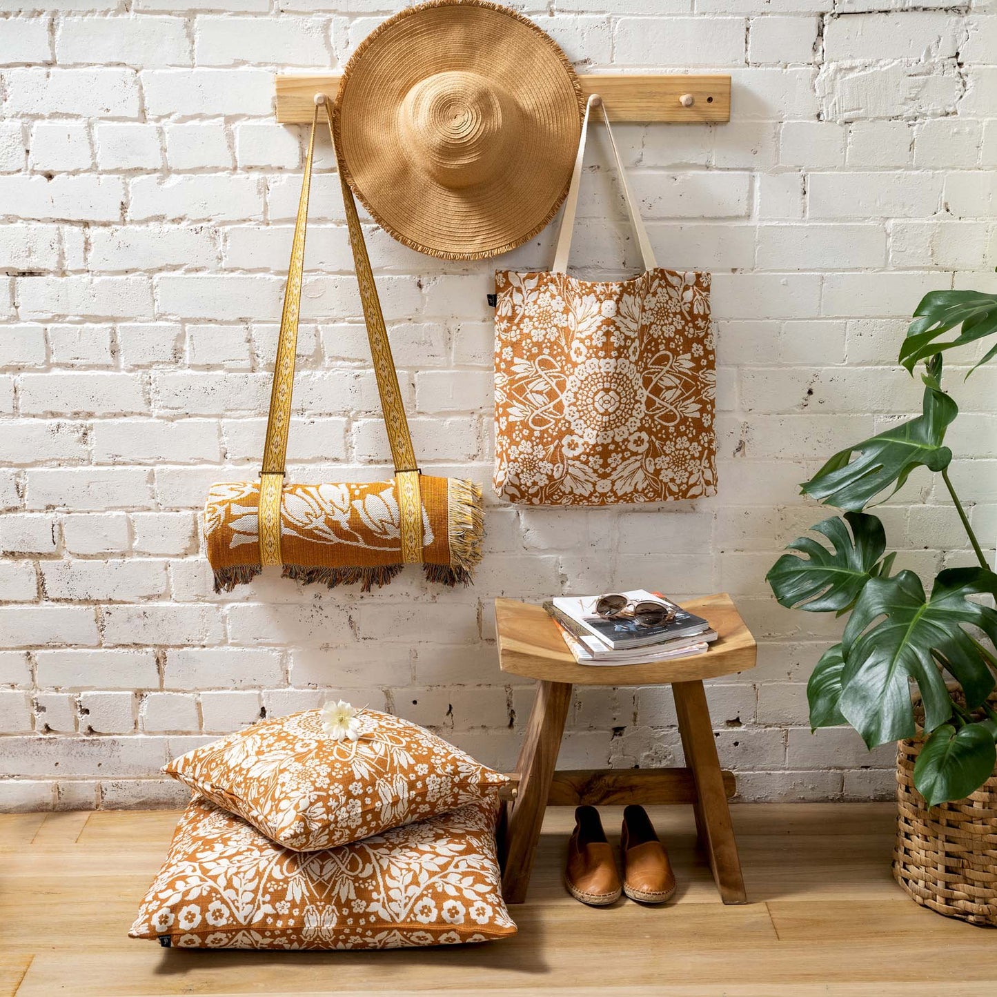GOLDEN SLUMBERS TOTE BAG