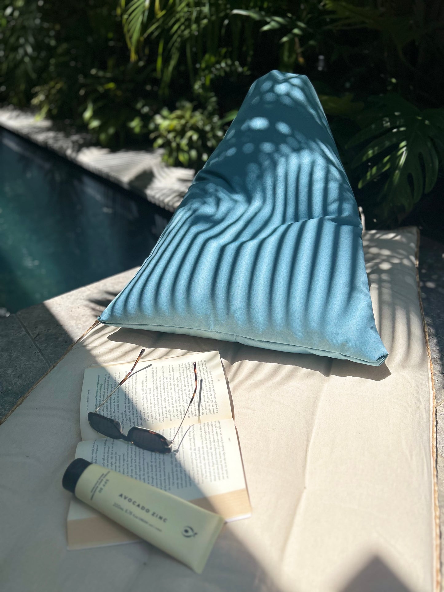 Joey Bean Bag- Ocean Mist