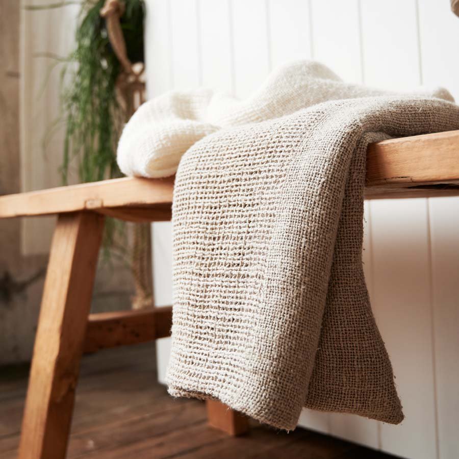 MAYLA HANDWOVEN LINEN BATH TOWEL