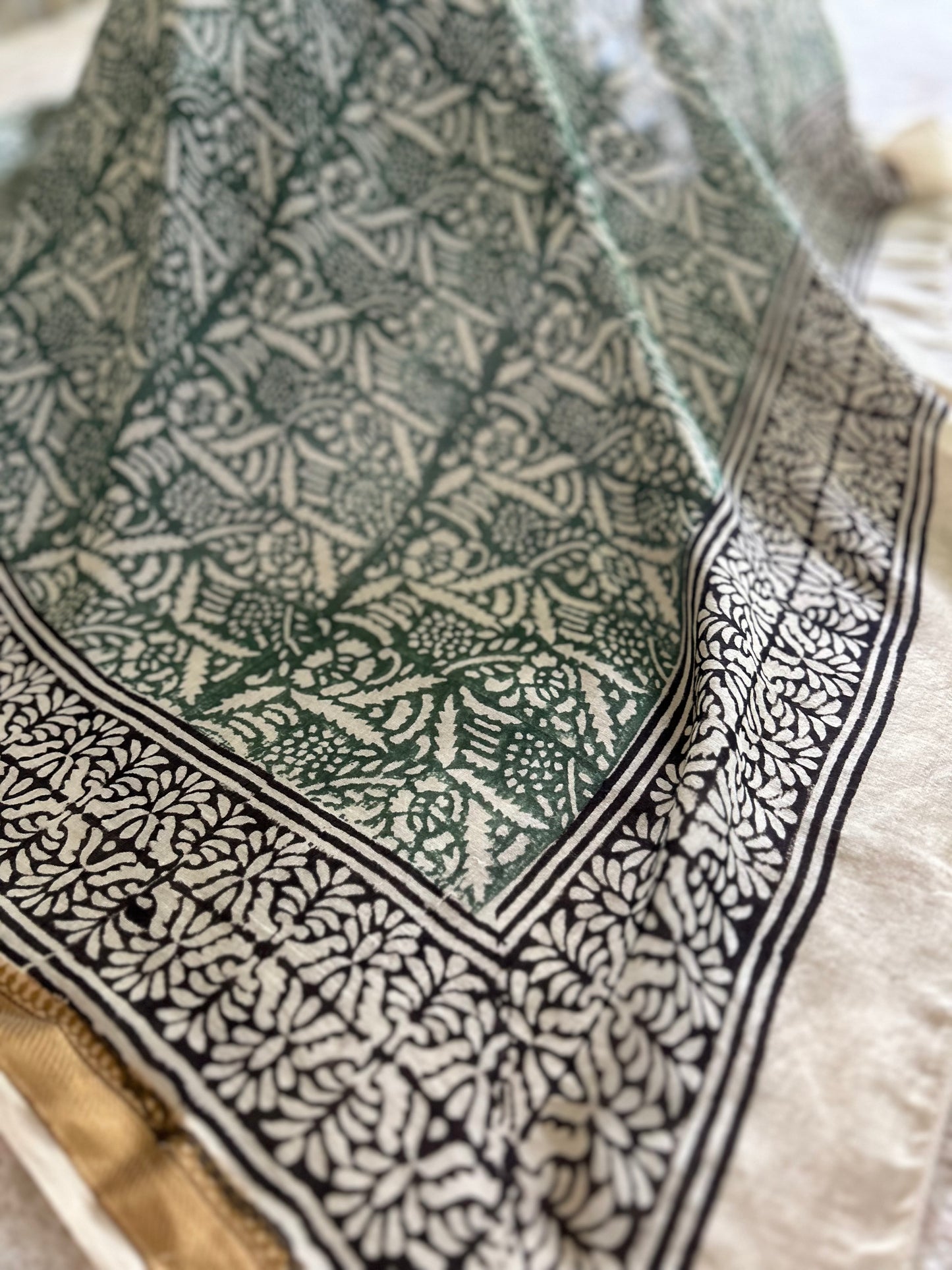 SARONG