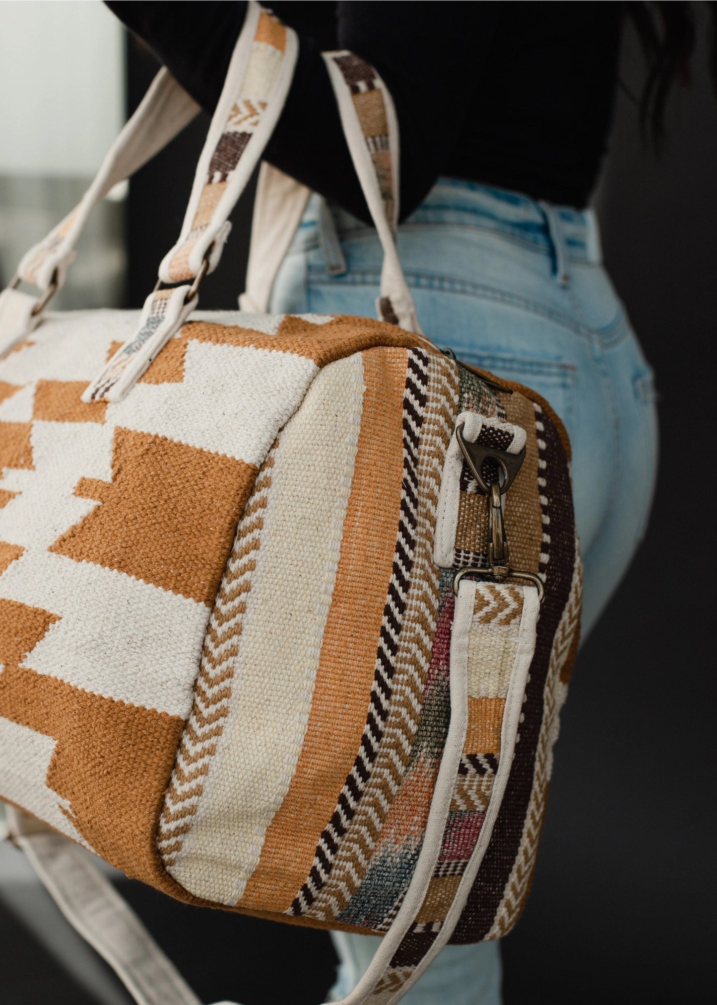 AZTEC CAMEL AND CREAM WEEKENDER  BAG